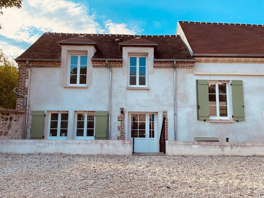 Gite Cosy A Chambly Exteriör bild